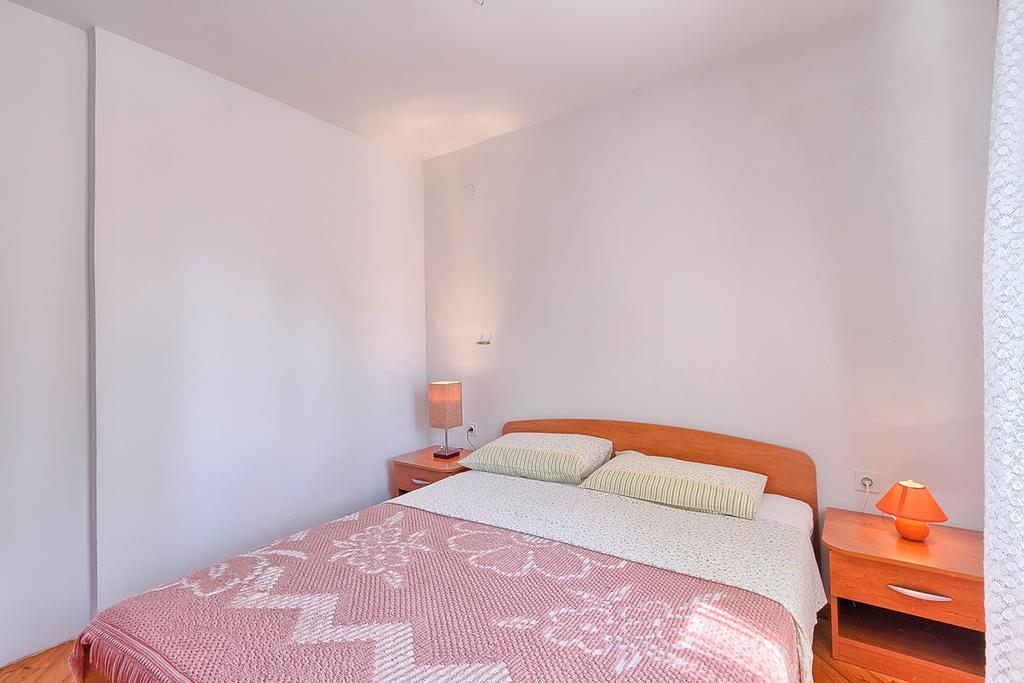 פרמנטורה Apartments Kamenjak מראה חיצוני תמונה